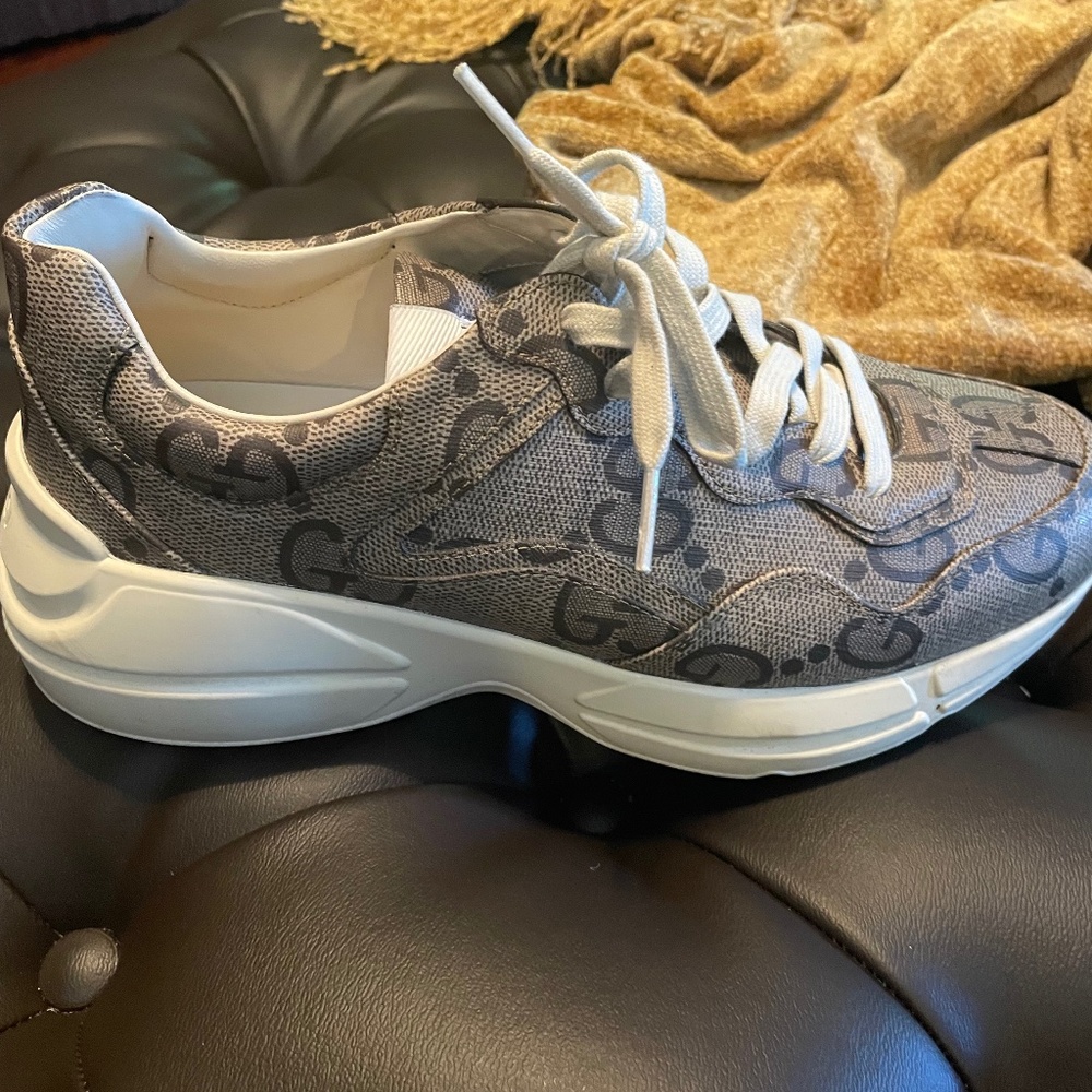 Gucci sneakers